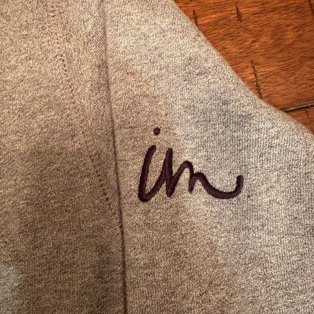 Imperial Motion Gray Crewneck Sweatshirt - Men’s Large - NWOT